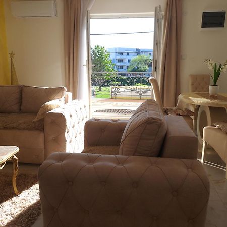 Dina Lux Apartman ياغودينا المظهر الخارجي الصورة