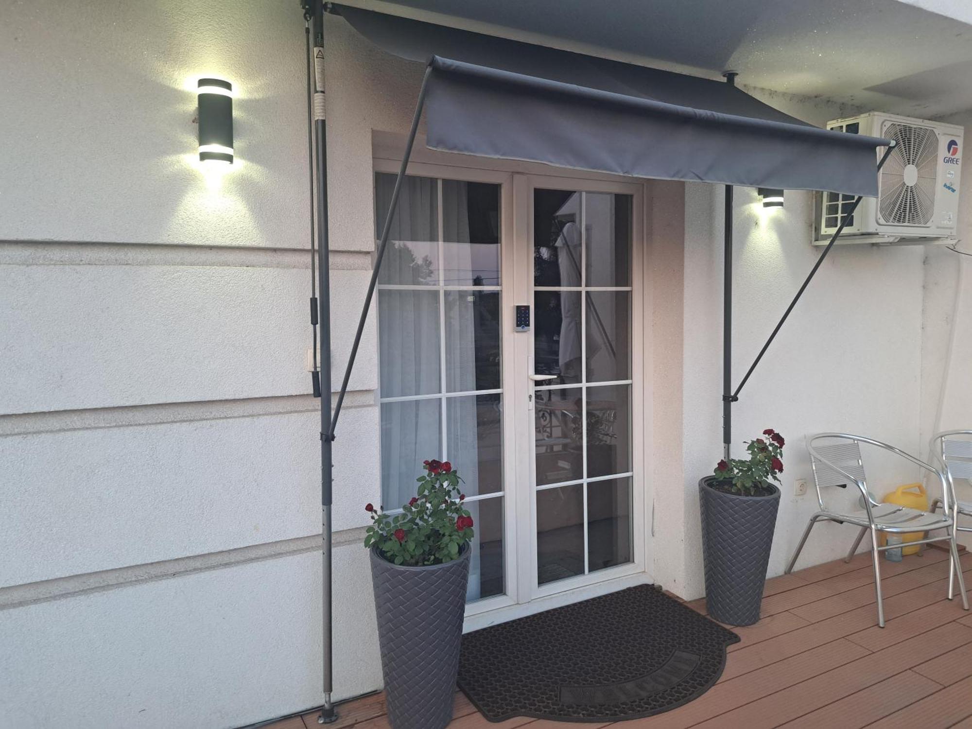 Dina Lux Apartman ياغودينا المظهر الخارجي الصورة